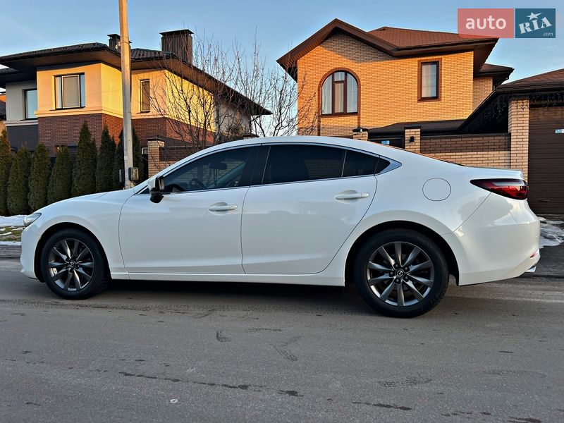 Седан Mazda 6 2019 в Киеве