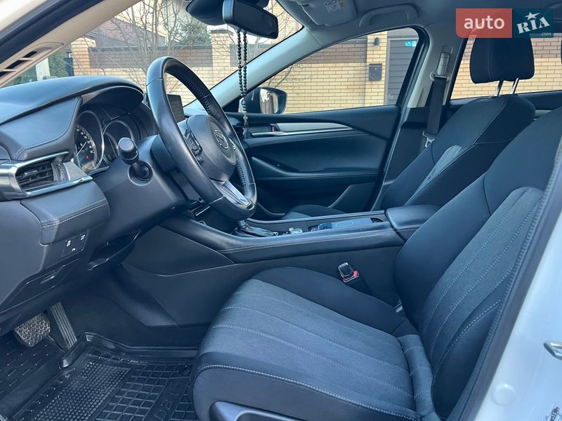 Седан Mazda 6 2019 в Киеве
