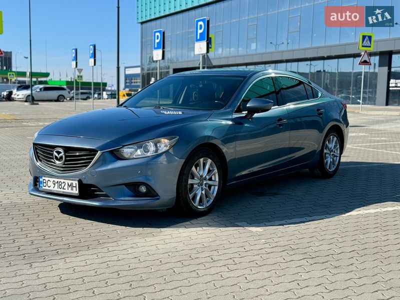 Седан Mazda 6 2014 в Львові