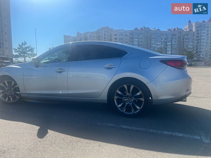 Седан Mazda 6 2017 в Николаеве