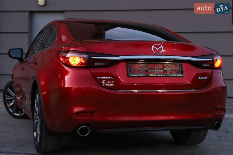 Седан Mazda 6 2018 в Дрогобыче