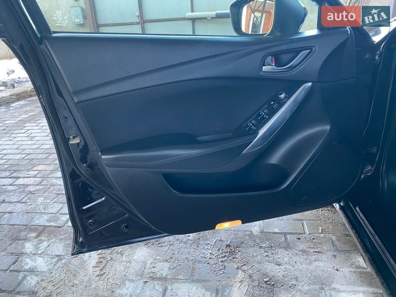 Седан Mazda 6 2017 в Харкові
