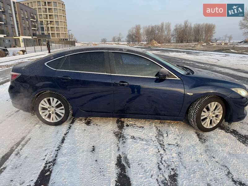 Лифтбек Mazda 6 2009 в Киеве
