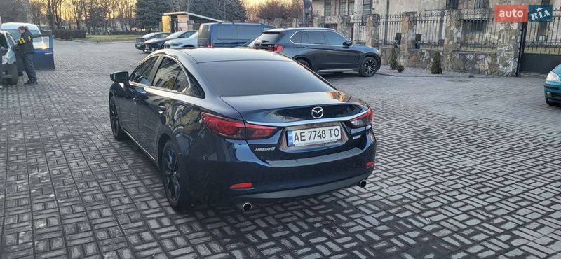 Седан Mazda 6 2016 в Каменском