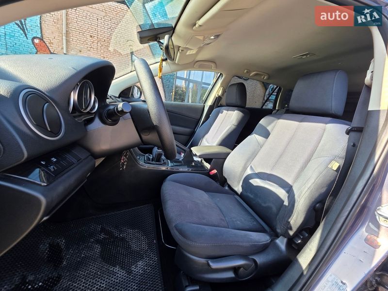 Универсал Mazda 6 2008 в Луцке