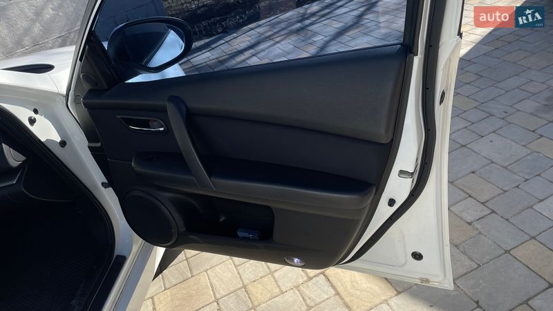 Седан Mazda 6 2010 в Казанці