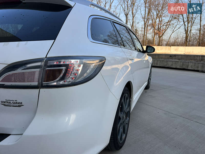 Универсал Mazda 6 2010 в Луцке