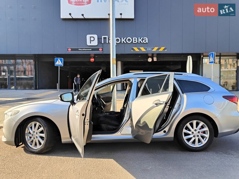 Универсал Mazda 6 2013 в Киеве