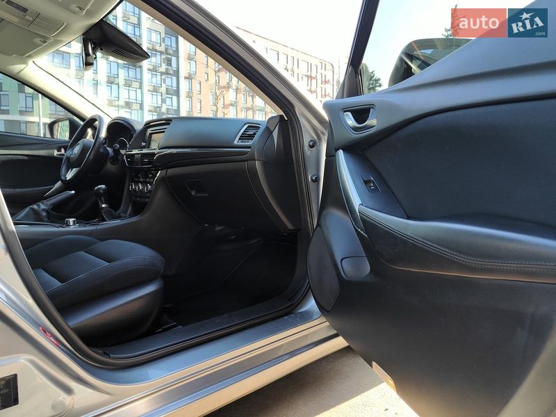 Универсал Mazda 6 2013 в Киеве