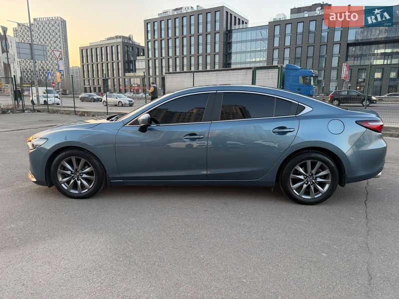 Седан Mazda 6 2019 в Киеве