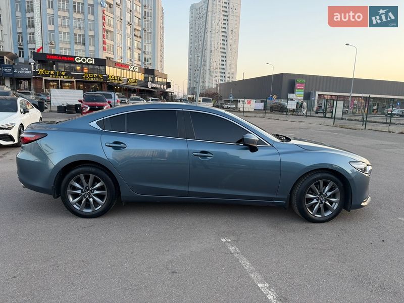Седан Mazda 6 2019 в Киеве