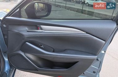 Седан Mazda 6 2019 в Киеве