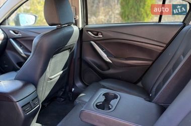 Седан Mazda 6 2016 в Ужгороді