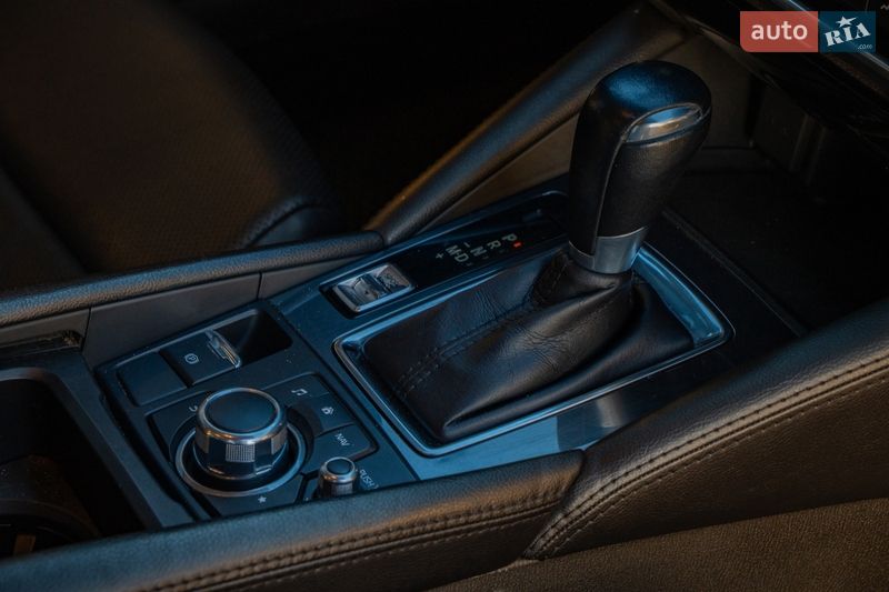 Седан Mazda 6 2015 в Киеве