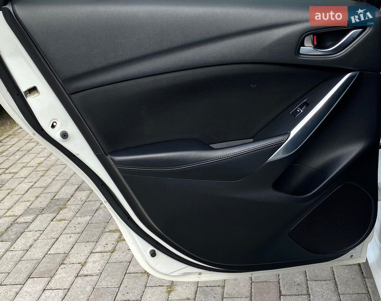 Універсал Mazda 6 2016 в Рівному