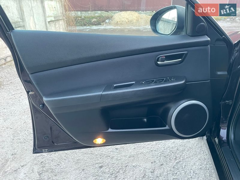 Лифтбек Mazda 6 2009 в Виннице