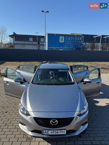 Седан Mazda 6 2014 в Киеве