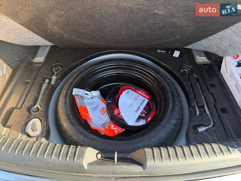 Седан Mazda 6 2014 в Киеве