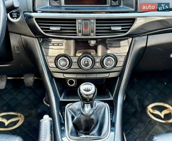 Седан Mazda 6 2014 в Одессе