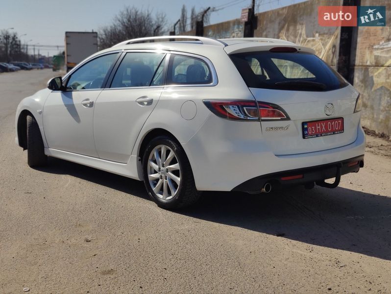 Універсал Mazda 6 2010 в Луцьку