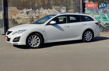 Универсал Mazda 6 2010 в Луцке
