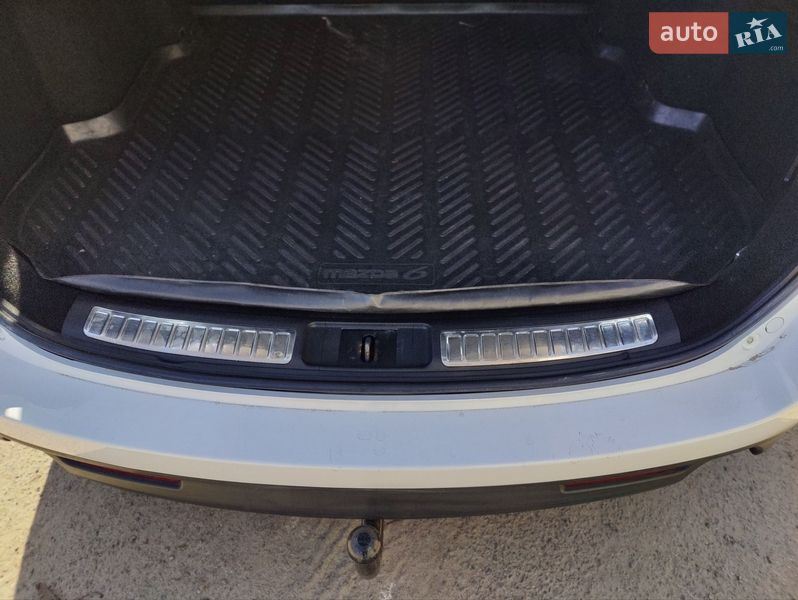 Універсал Mazda 6 2010 в Луцьку