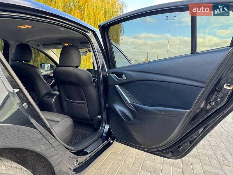 Седан Mazda 6 2017 в Дніпрі