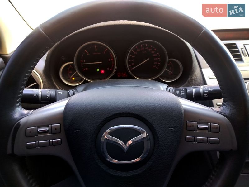 Лифтбек Mazda 6 2008 в Первомайске