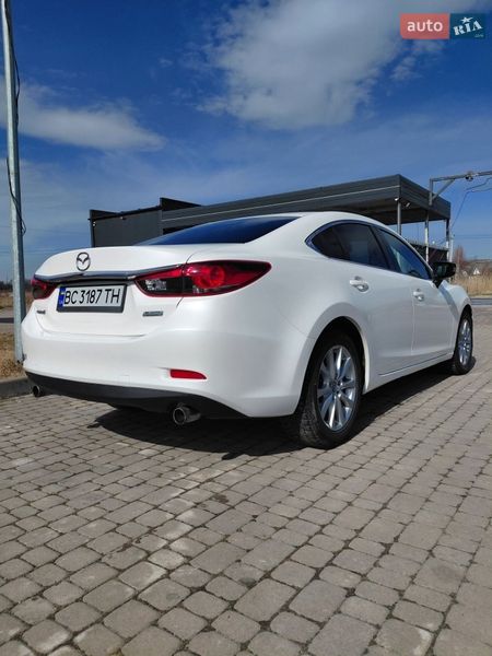 Седан Mazda 6 2014 в Львове