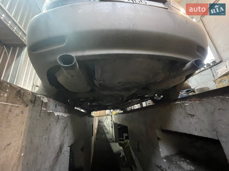 Седан Mazda 6 2003 в Днепре