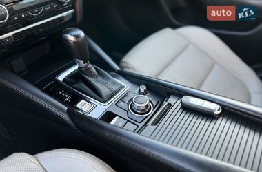 Седан Mazda 6 2016 в Киеве