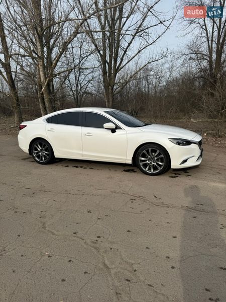 Седан Mazda 6 2016 в Кривом Роге