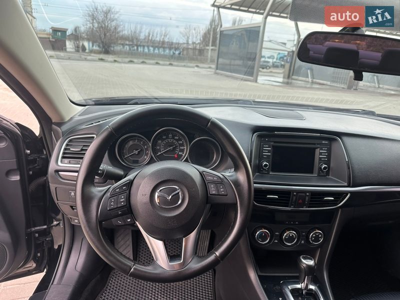 Седан Mazda 6 2013 в Днепре