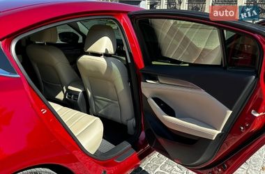 Седан Mazda 6 2018 в Днепре