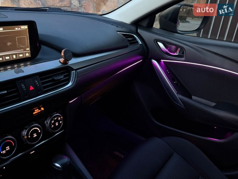 Седан Mazda 6 2015 в Луцьку