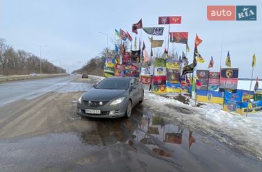 Седан Mazda 6 2007 в Лебедине