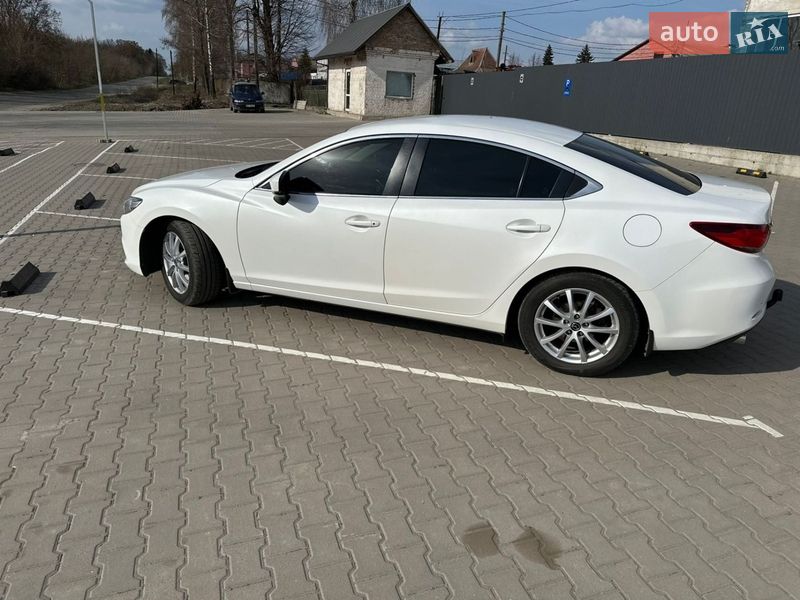 Седан Mazda 6 2016 в Дубні