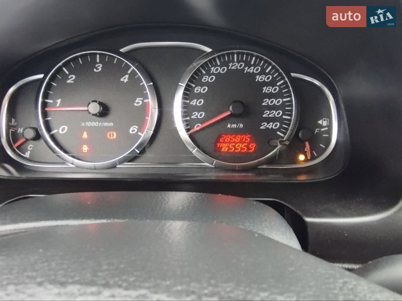 Универсал Mazda 6 2007 в Луцке