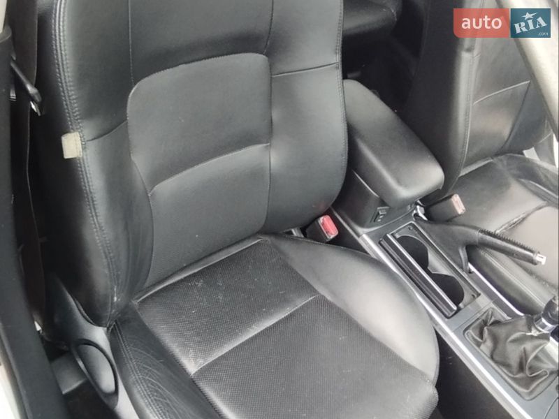 Универсал Mazda 6 2007 в Луцке