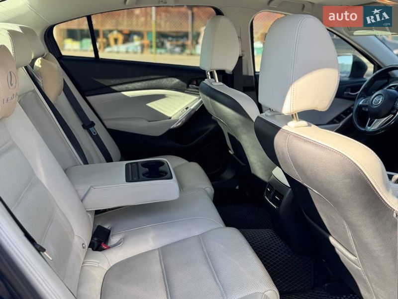 Седан Mazda 6 2016 в Калуші