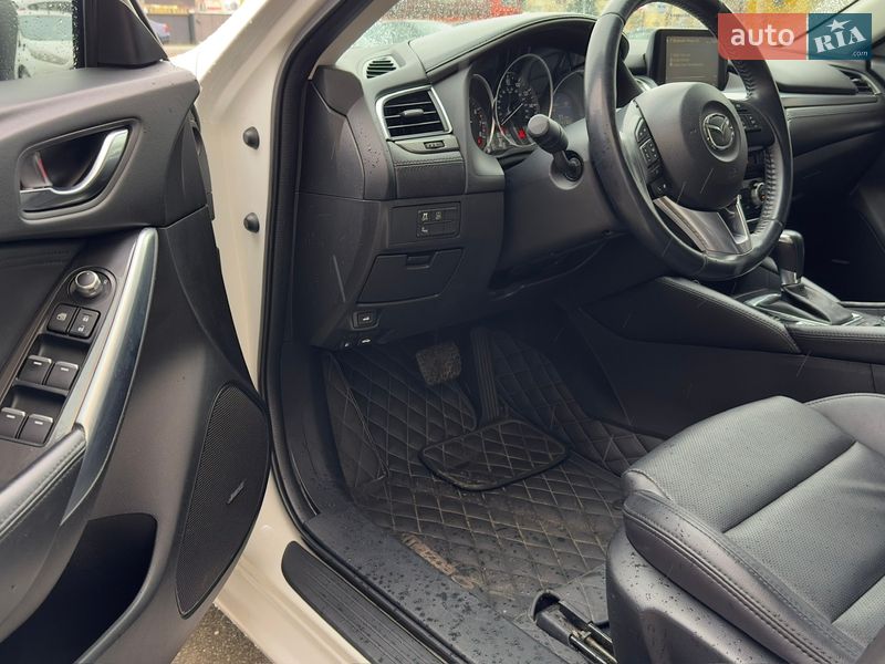 Седан Mazda 6 2014 в Києві