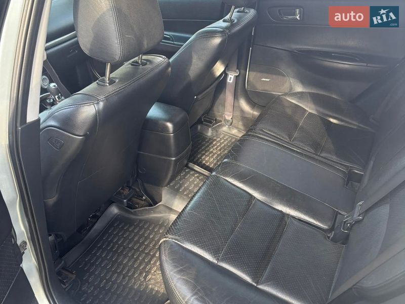 Универсал Mazda 6 2003 в Львове