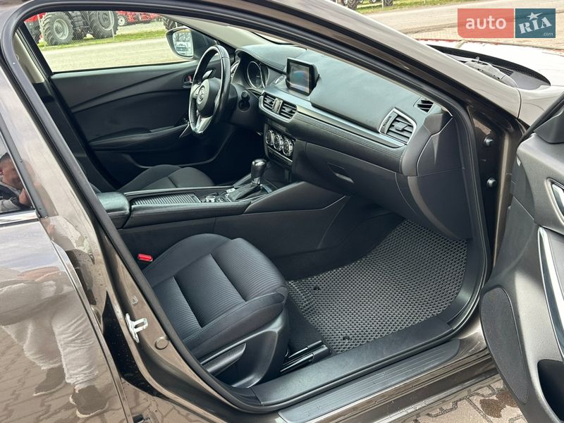 Седан Mazda 6 2016 в Вінниці