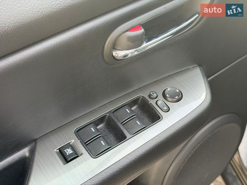 Универсал Mazda 6 2010 в Тернополе