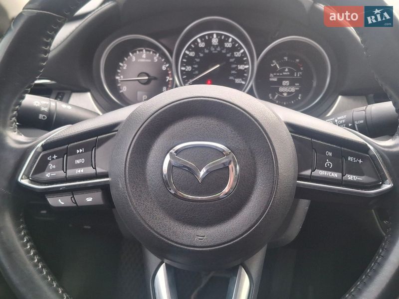 Седан Mazda 6 2018 в Киеве