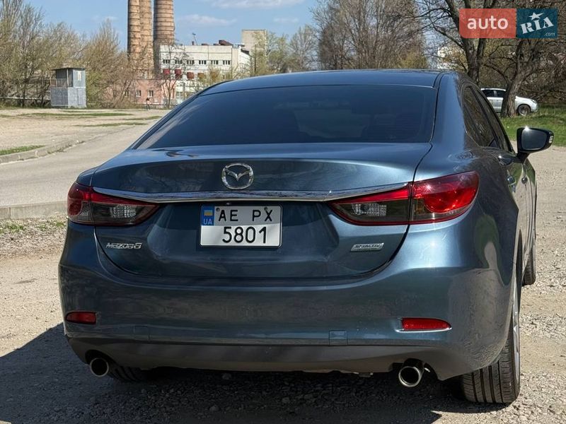 Седан Mazda 6 2014 в Днепре