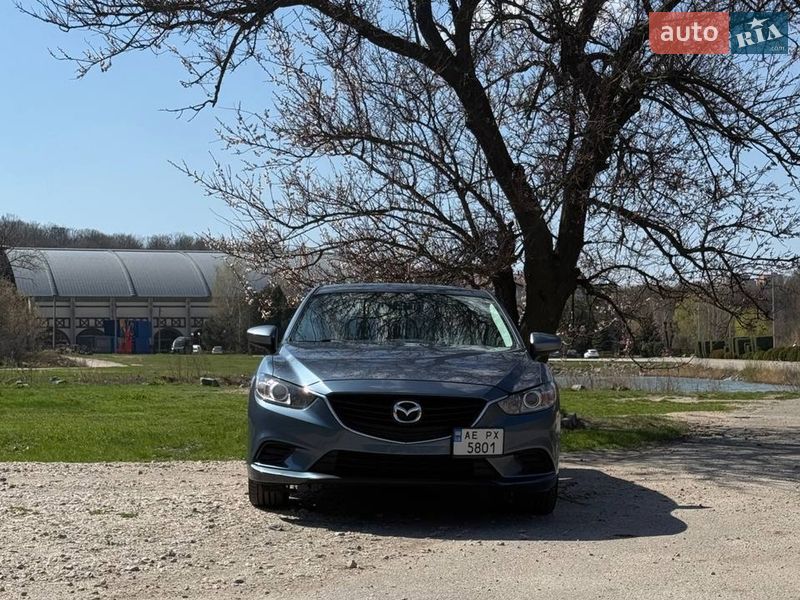 Седан Mazda 6 2014 в Дніпрі