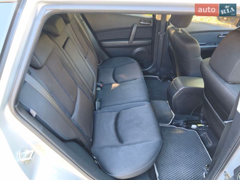 Универсал Mazda 6 2010 в Ровно