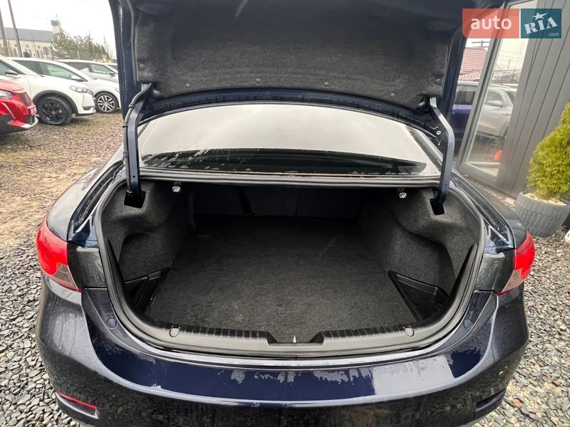 Седан Mazda 6 2015 в Львове