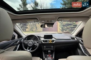 Седан Mazda 6 2016 в Днепре